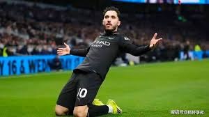 一对一碾压！杜兰特单打字母，这手感谁能拦住